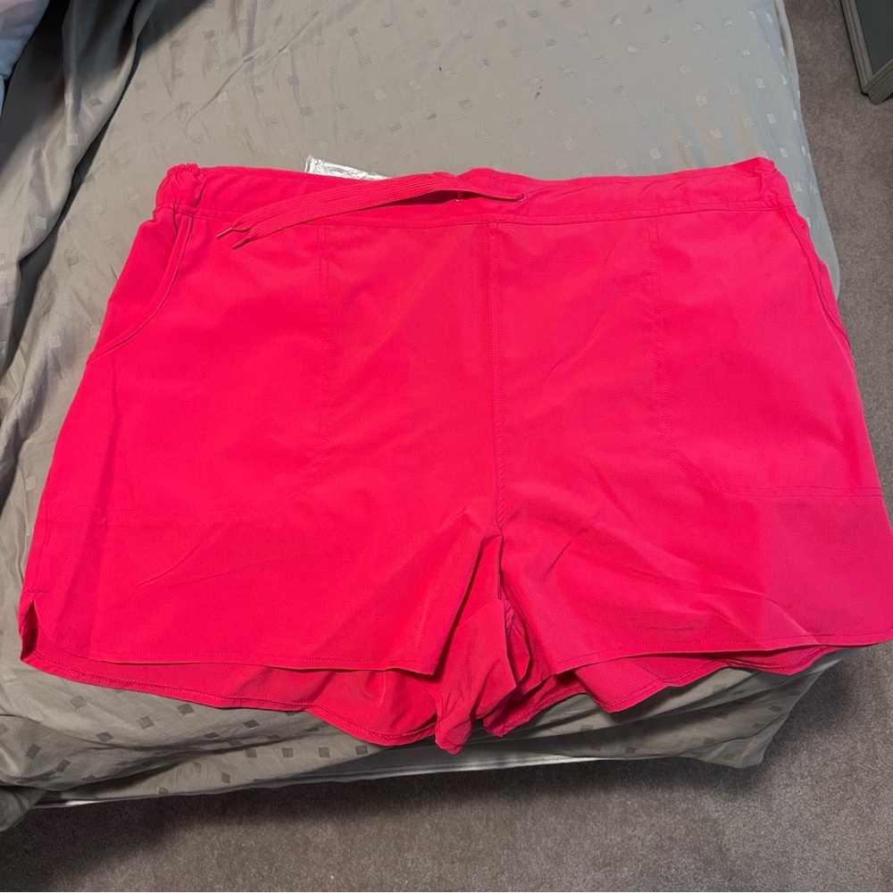 Women's Pink Shorts NWT